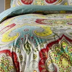 JAIPUR ECHO KING DUVET COVER plus optional shams